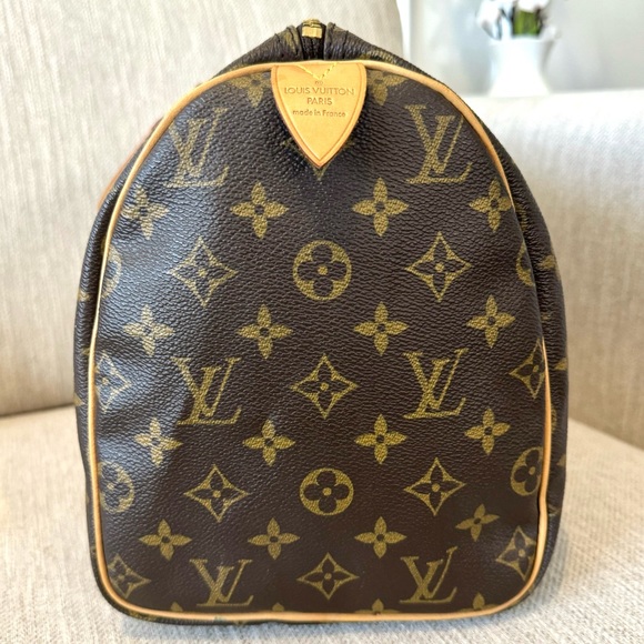 Louis Vuitton Speedy 30 Monogram Canvas Satchel Bag - Picture 6 of 16